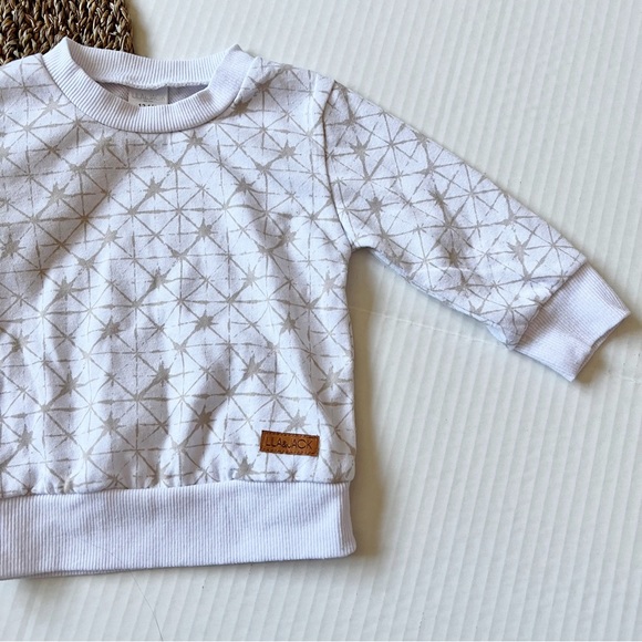 Lila & Jack Crewneck Pullover Sweatshirt Top - Picture 3 of 5